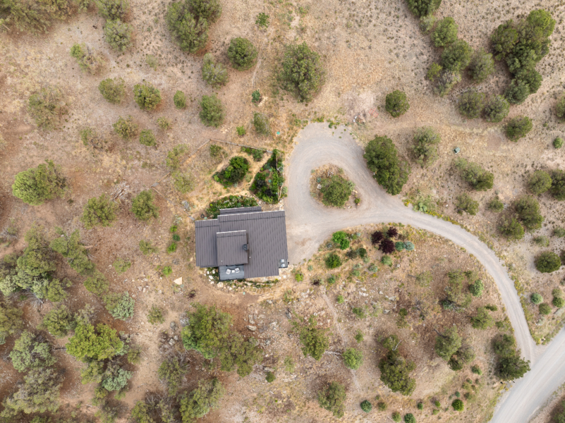 200 Pleasant Valley
